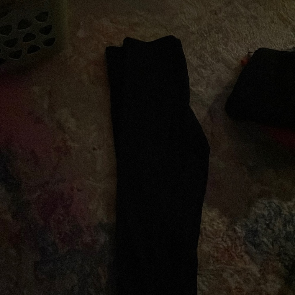Black 16-18 Zyia Leggings - worn twice - amazing condition !